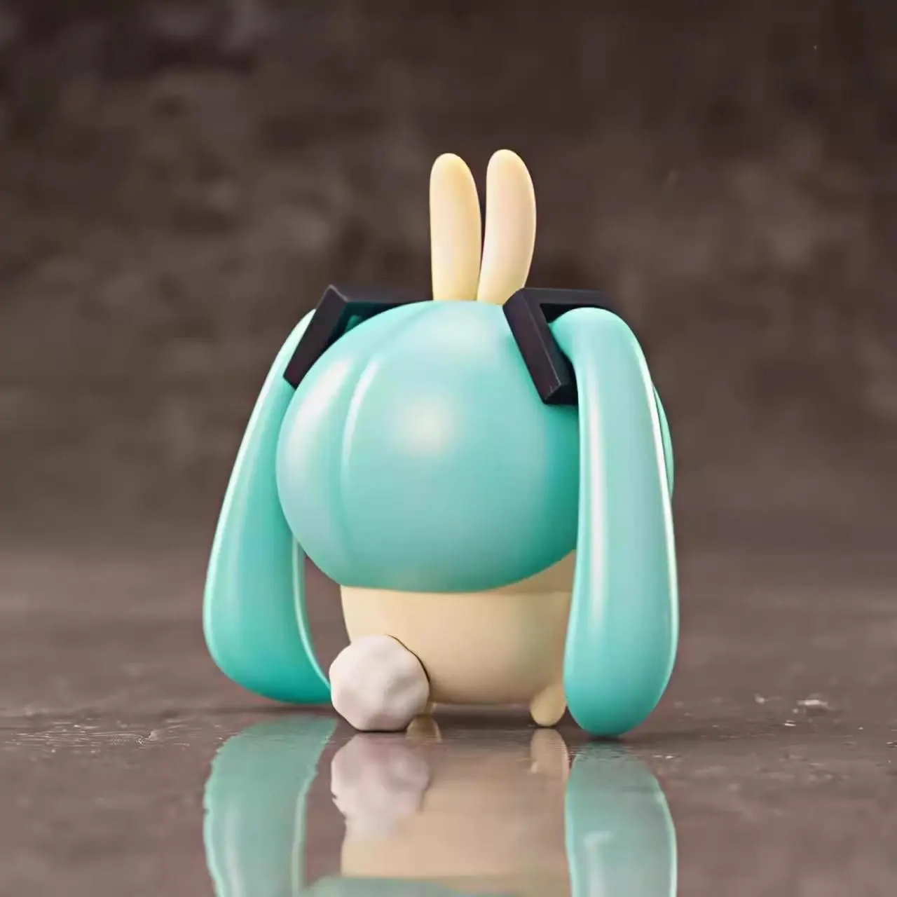 Chiikawa Cute Anime Figure Keychain Set – Usagi, Hachiware Hatsune Momonga & More | Kawaii Collectible Toy Pendant Gift
