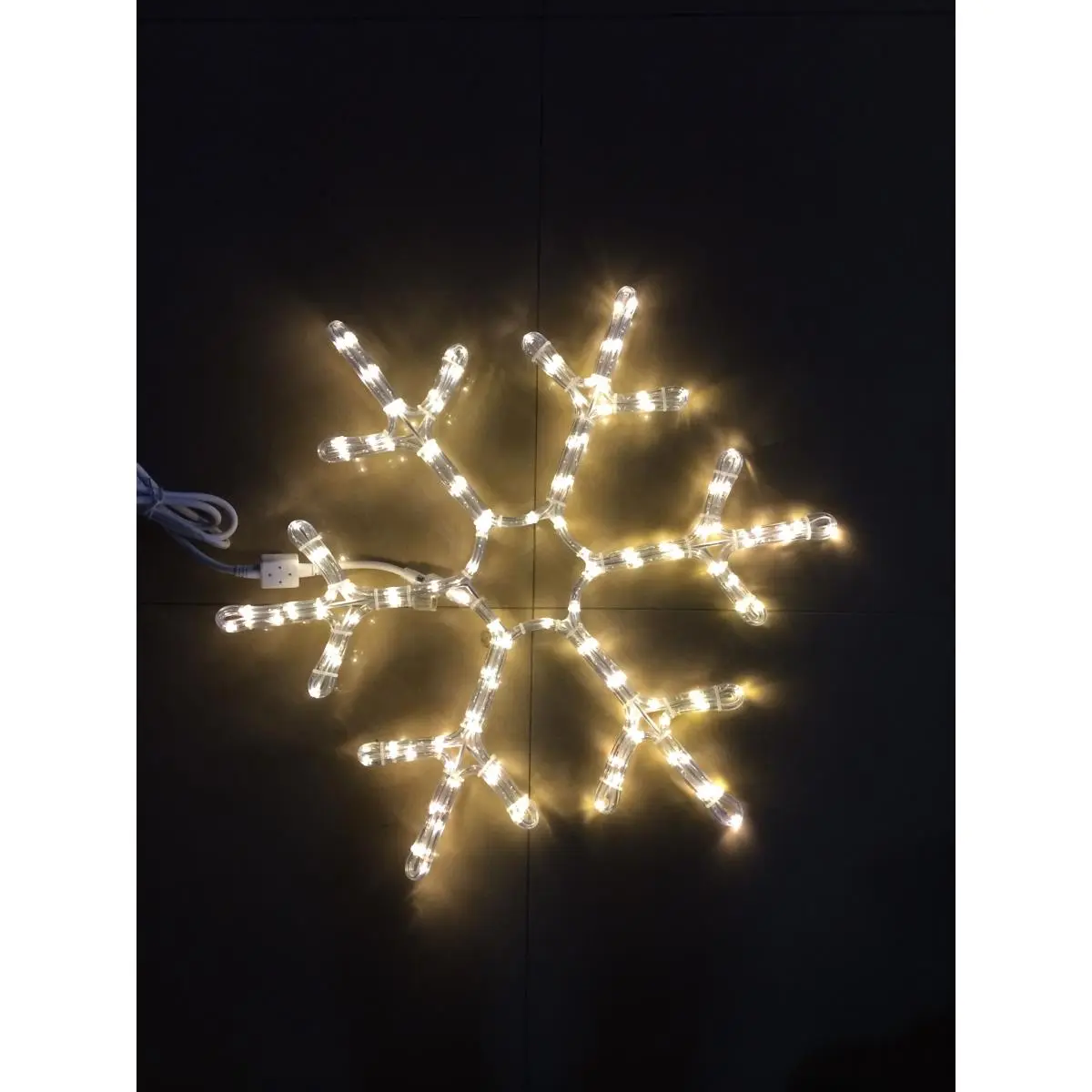 212 MAIN 18 in. Ropelit Snowflake Illuminated Rope Decor - Warm-Toned LED Christmas Lights, LED Lighted Illuminated Ropes, Metal Frame Festive Decoration
