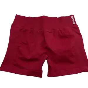 DFYNE Impact Shorts 4.5" Crimson – Women’s Seamless Performance Gym Shorts for Strength and Style