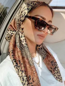 Bohemian Leopard Print Patchwork Colorblock Design Towel, Daily Elegant Casual Decorative Headscarf, Stylish Accessory for Everyday Use