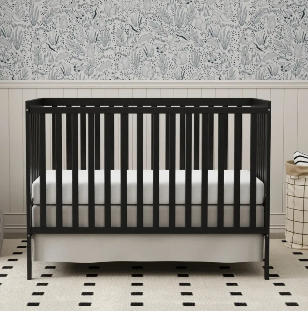 5-in-1 Convertible Baby Crib - JPMA Certified Natural Pinewood Nursery Furniture, Adjustable Height Toddler Bed for Newborns with Quick Installation