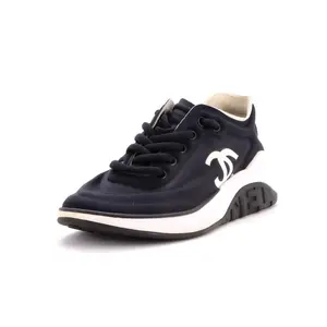 Pre-owned Chanel Women's CC Sneakers Neoprene by Rebag