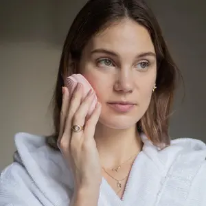 CE ROHS Electric Facial Cleansing Brush Electronic Exfoliating Washing Face Brush Massager for Deep Cleansing