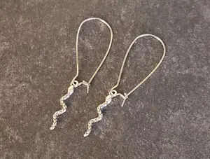 Snake Plug Hoops Earrings for Ear Gauges Dangle Drop Earrings stretched plugs hangers 4g 2g 0g 00g  3/4 7/8 1 inch tunnels goth alt punk