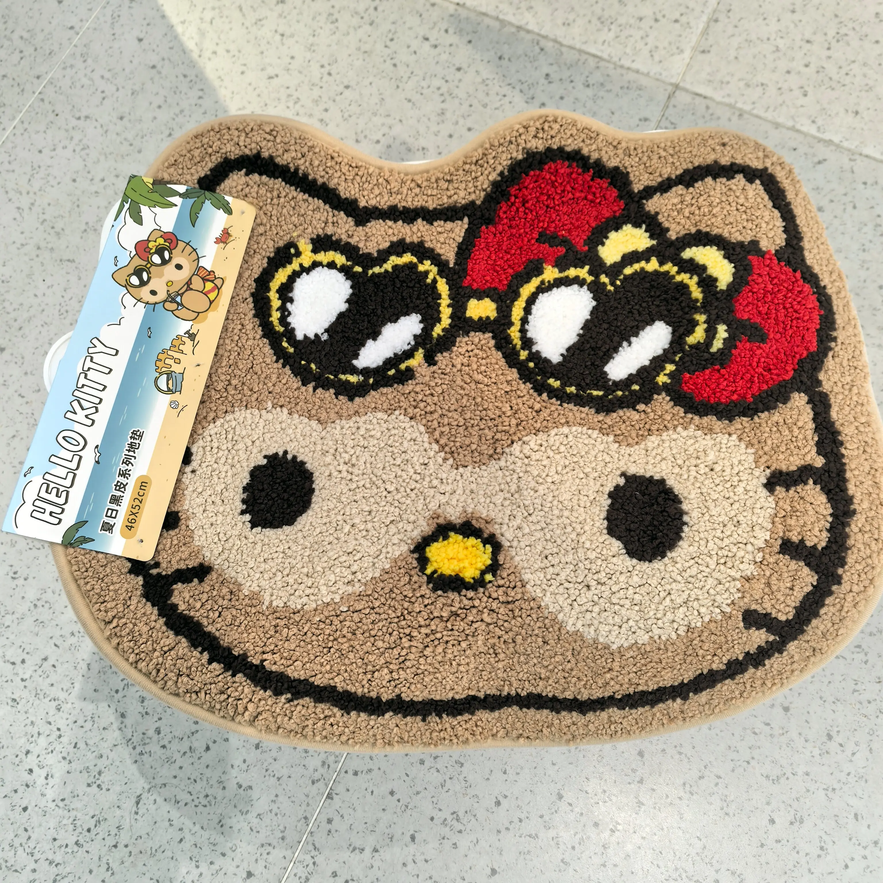 L MINISO Sanrio Summer Black Leather Series Large-Head Floor Mat 46 cm