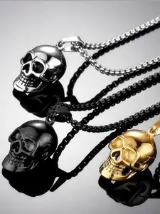 Halloween Skull Pendant Necklace, Cool and Mysterious Design, Stainless Steel Chain, Trendy Fashion Accessory for All Seasons, Fashion Jewelry Accessories