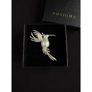 S925 Silver White Freshwater Pearl Sri Lankan Sapphire hummingbird Brooch, Pendant