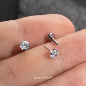 Oufer 16G Titanium Prong CZ Threadless Push Pin Labret Tragus Cartilage Conch Helix Flat Back Earring Nose Stud Barbell 6mm 8mm Top CZ 2mm 3mm Cubic Zirconia