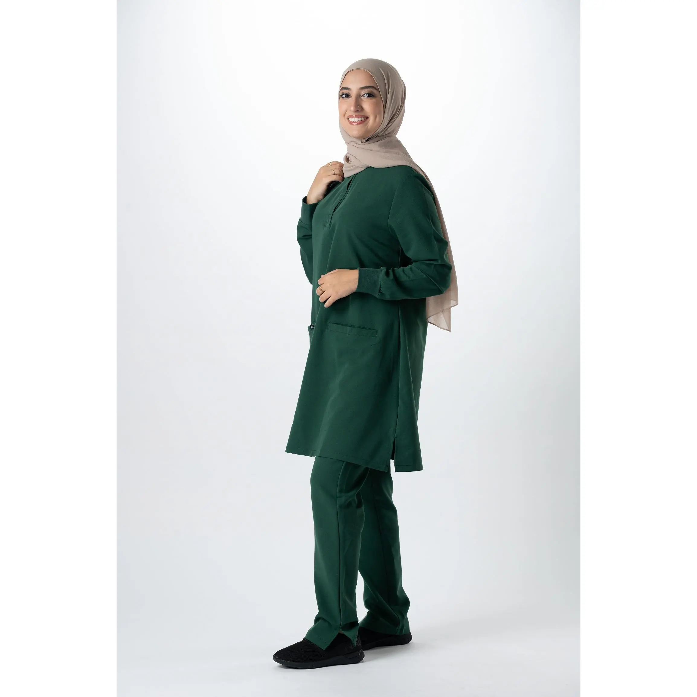 The Long Sleeve Mag Scrub Top The Long Sleeve Mag Scrub Top