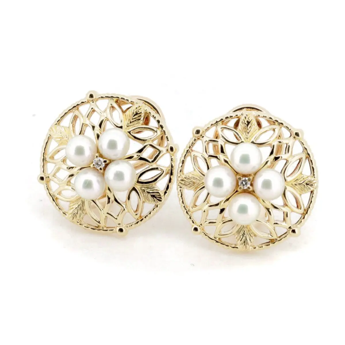 Mikimoto Au750 Pearl Diamond Earrings
