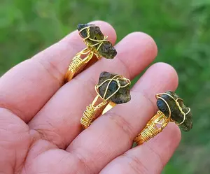 Crystal Raw Moldavite Rings Wire Wrapped / Moldavite Ring Wire wrapped Daily Handmade