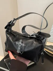 Versatile Halloween cross women's bag, super popular motorcycle bag, trendy crossbody handbag, casual and fashionable one-shoulder underarm bag, daily commuter women's bag, suitable for daily matching and other scenarios.