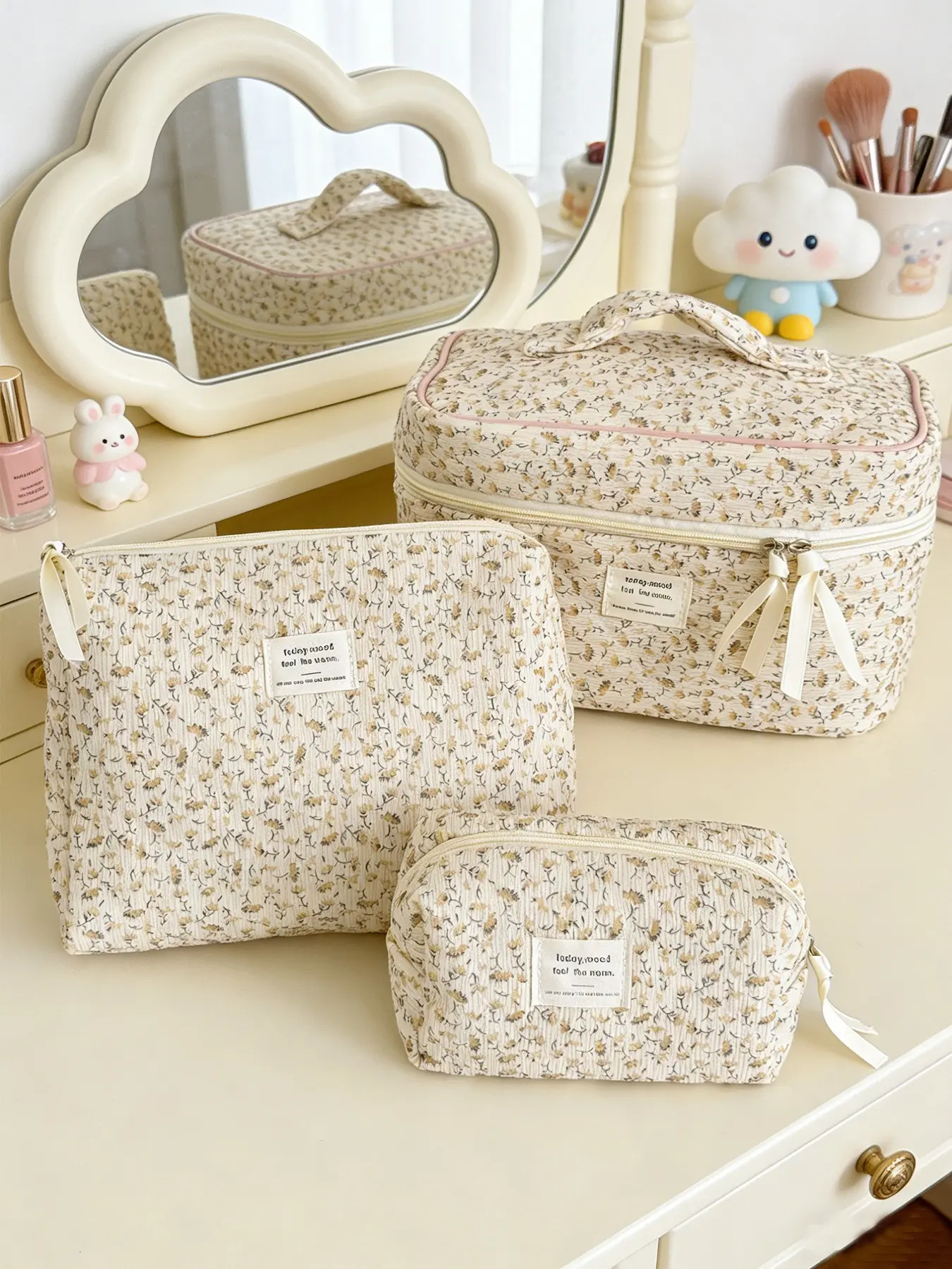 3pcs  Full face floral makeup bag, Korean style portable storage bag with zipper closure, fashionable and versatile, suitable for makeup storage, business trips, ladies' makeup bag, Travel Cosmetic Bag