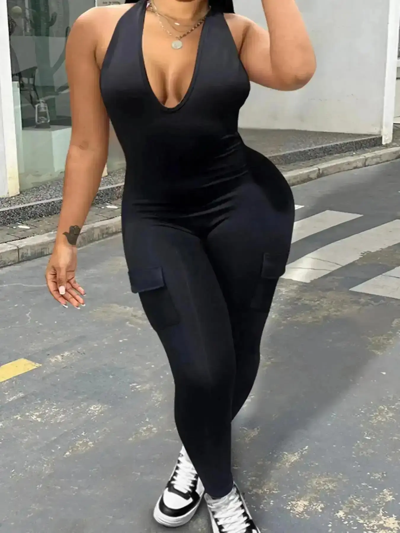 2026 Women's Solid Tie Backless Halter Skinny Jumpsuit, Comfort Basic Minimalist Casual Flap Pocket Sleeveless Plunge Neck for Daily Wear, Ladies Clothes for All Seasons, Multipurpose, Comfortable Fit, Utility