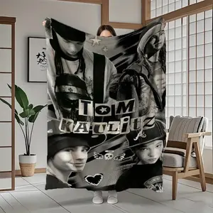 Thom Kaulitz patterned flannel blanket - all-season soft and warm, perfect for sofas, beds and offices, ideal as a gift
