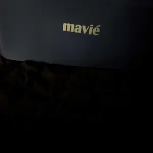 review image 0