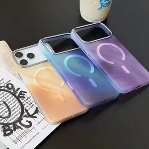 The gradient mist metal magnetic attachment is suitable for the metal magnetic protection case of the IP 17 Pro Max. It features a holographic light design and is equipped with a metal lens frame and button cover, providing shock protection for the IP 16/