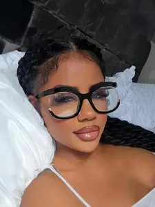 1pc Women's Fashion Lightweight Luxury Rainbow Owl Decorative Glasses, Large Frame Casual Style Eyewear for All Seasons