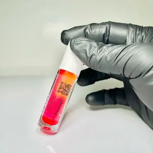 SUNSET Two-Tone Lip Gloss - Hydrating and Moisturizing for Long-Lasting Lips