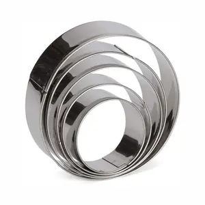 5pcs Multi-size Stainless Steel Round Cake Cutter Set, Pastry Circle Cutters, Portable Cake Decorating Molds, Kitchen Baking Tools