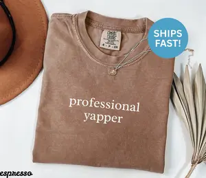 Comfort Colors Professional Yapper Shirt, Talkative Shirt, Chatty Shirt, Conversation Shirt, Social Shirt, Yapper Tee Shirt Gift Fun