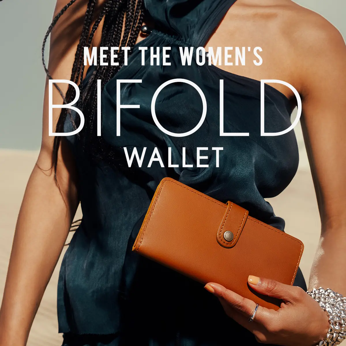 Portland Leather Women's Bifold Wallet - Classic Everyday Storage - Leather Wallet, Fold Design, Card Compartments