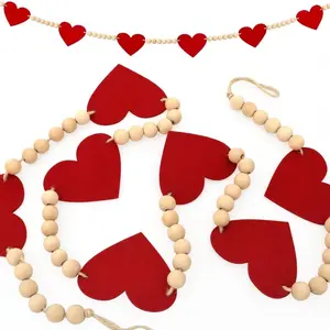 Valentine's Day Heart Decorations, Felt Hearts Wood Bead Garland Banner Hanging Decoration for Valentine's Day Decor