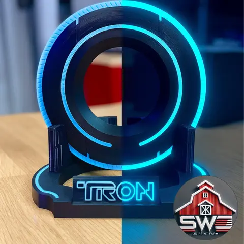 Tron Identity Disc with Display Stand – Phosphorescent Sci-Fi Collector Piece