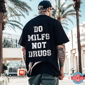 DO MILFS NOT DRUGS Faded Letter Graphic Print T-shirt
