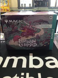 Magic: The Gathering Lorwyn Eclipsed Bundle - Includes 5 Play Boosters