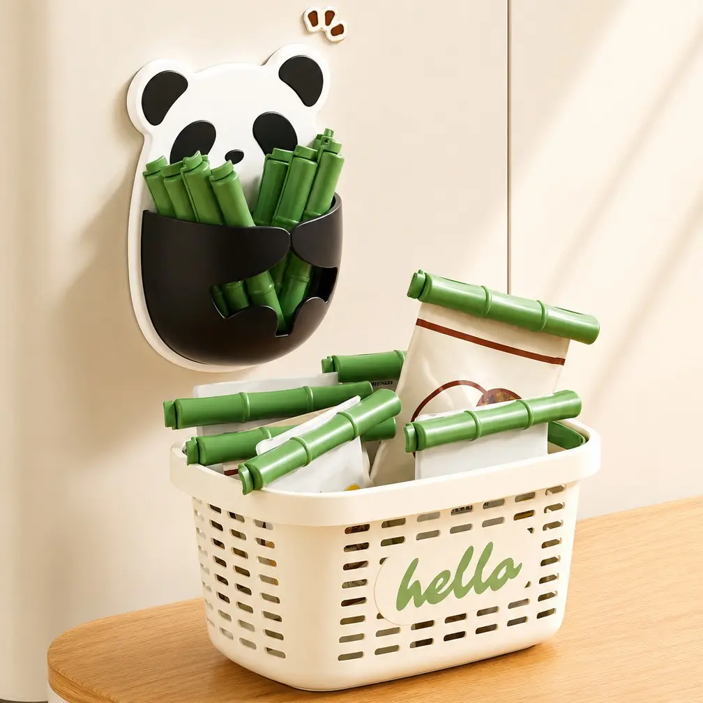 Animal Theme Panda Magnetic Fridge Hook - Bamboo Shape Food Storage Organizer with Multiple Clips, Charming Look Damage-Free Installation Kitchen Pantry Accessory, Refrigerator Decoration, Lightweight