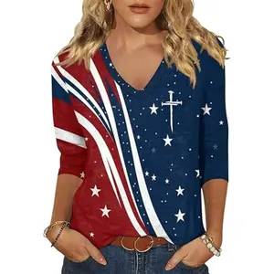 Women's USA Flag 3/4 Sleeve V Neck T Shirt, Patriotic American Flag Graphic Loose Fit Top for Women, Fourth of July Independence Day Casual Blouse Tee, Lightweight Summer Shirt for BBQ, Parade, Travel and Daily Wear，S-5XL