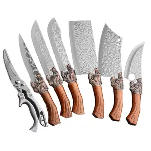 Lion style creative kitchen knife 7 pieces set, thickened stainless steel blade, the connection between the handle and the blade is designed in the style of a lion sharp various kitchen knives, very suitable for kitchen use.