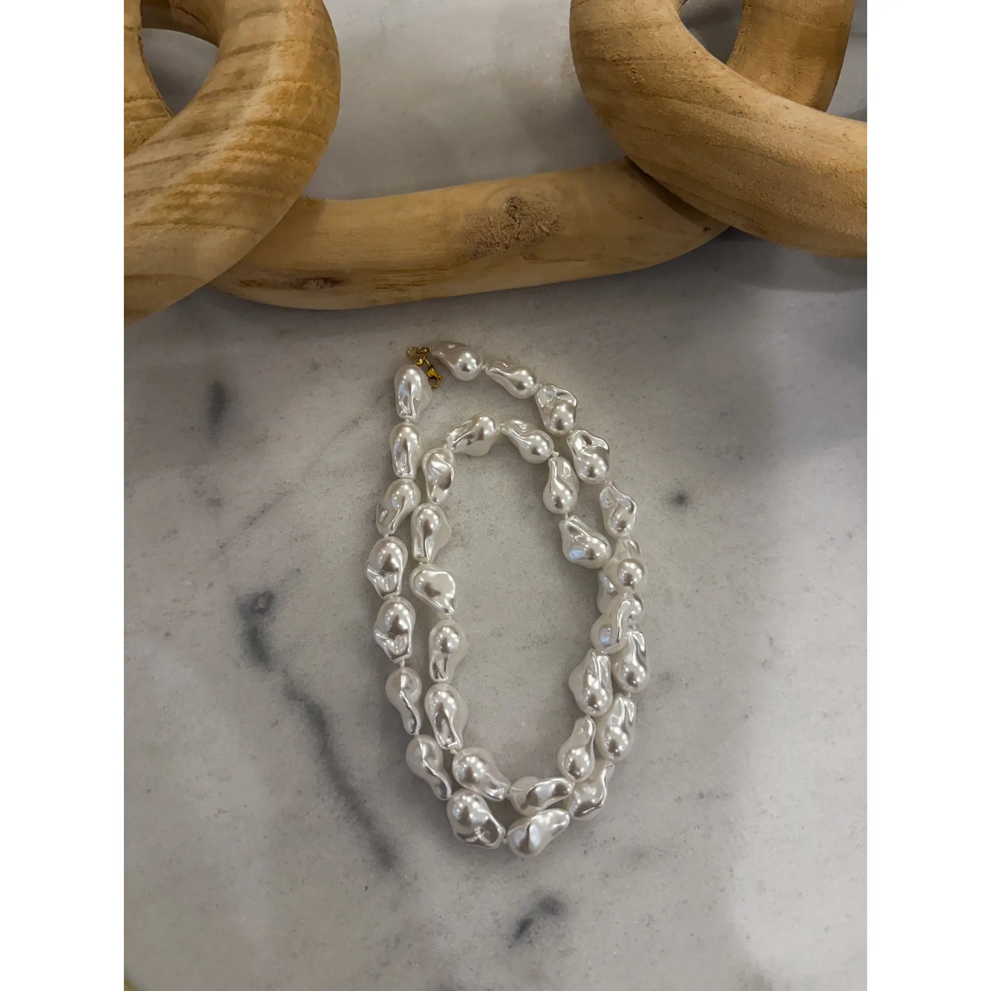 JULIA NECKLACE