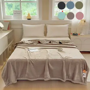 1pc Blanket, Solid Color Blanket, Warm Flannel Blanket, Lightweight Cozy Blanket, Minimalist Solid Color Reversible Ultra-Soft Office Nap Blanket, Fleece-Lined Bed Sheet for Bedroom, Foldable for Easy Portability