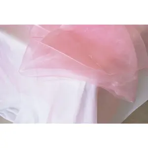 90" Seamless Round Organza Tablecloth/Table Overlay - Pink (1pc)