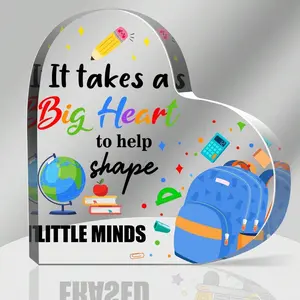 School Bag Globe Pattern Heart Shaped Acrylic Ornament, Creative Desktop Decoration, Home Decor, Novelty Decor, Gift for Teacher, Signs