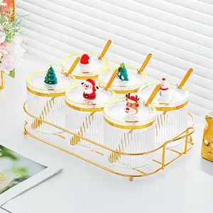 Santa Theme Spice Bottle, Festive Holiday Kitchen Accessory, Perfect for Christmas Cooking & Baking, Unique Gift Idea for Food Lovers