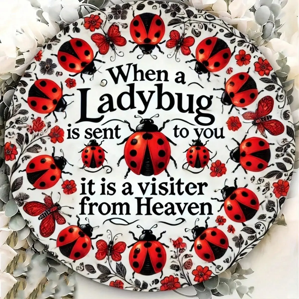 1pc Vintage Metal Ladybug Wall Art Plaque - 7.8in Round Shape, Ladybug Theme Decoration Item, Artistic Home Accessory for Bedroom, Dining Area Home Decor