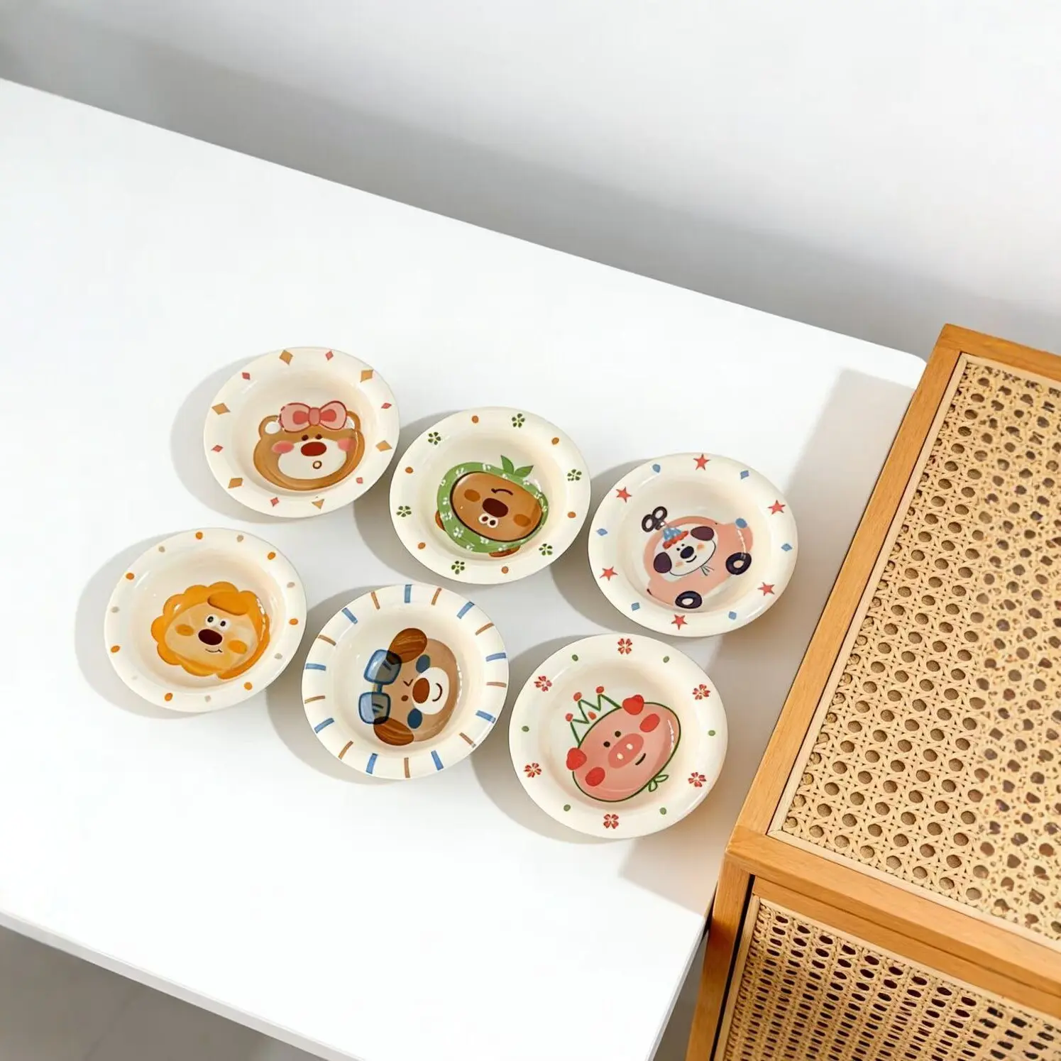 6pcs Cute Cartoon Animal Ceramic Plates, Kawaii Mini Snack Dishes, Small Serving Plates, Microwave Safe, Home Kitchen Decorative Tableware