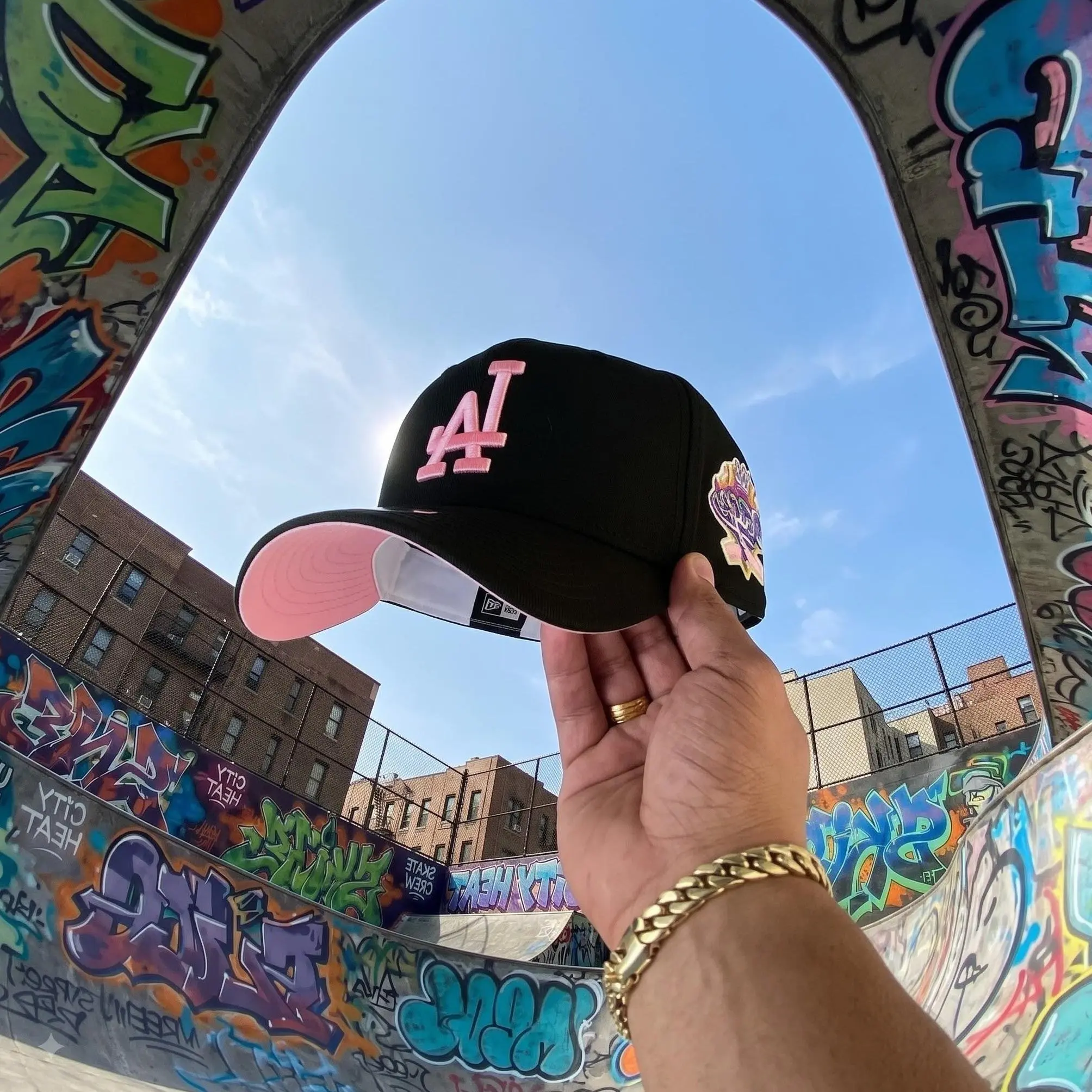New Era 9FORTY LA Dodgers Curved Brim Snapback Hat | Pink Underbrim Side Patch Cap | Unisex Streetwear Headwear