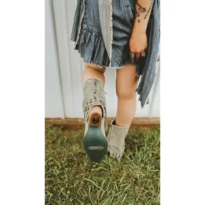 ARIANNA FROZEN Women Walking Shoes