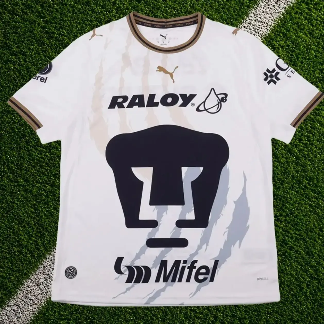 [FULL LOGO] - White Pumas UNAM Away Soccer Shirt 26-27, Mexico Game Day Sports Top, Quick-Dry Short Sleeve Soccer Jersey for Liga MX Fan, Full Size S-5XL - Personalization upon request