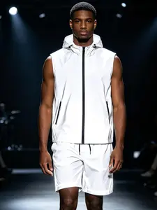 Men's Sleeveless Vest with Zipper, Mesh Lining, Reflective Material for Night Use, Casual Loose-Fitting Outer Vest