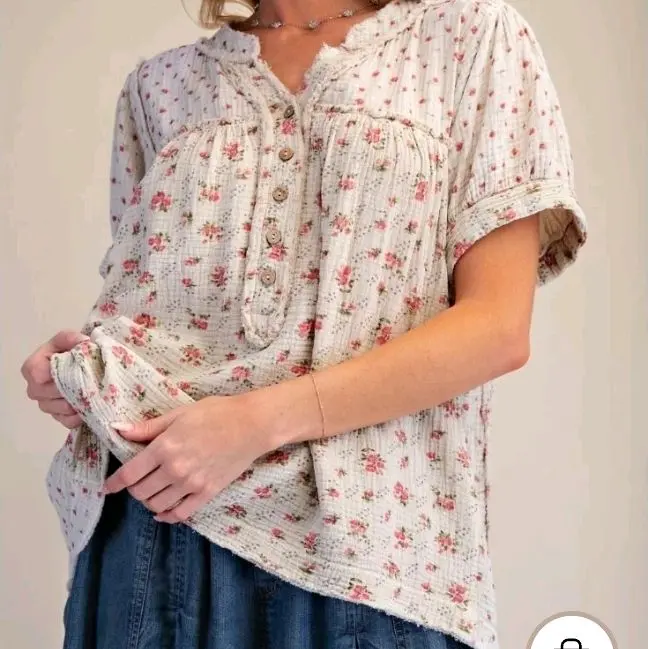Women's Floral Flow Shirt, Easel Design Blouse
