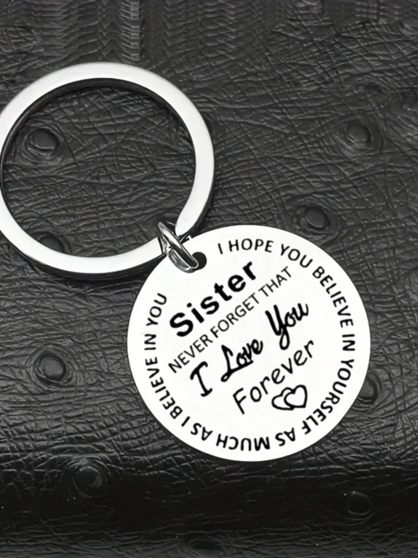 Letter Pattern Slogan Metal Keychain, Round Shaped Stainless Steel Keychain, Fashion Pendant Accessories for Men & Women, Creative Fashion Personaliz