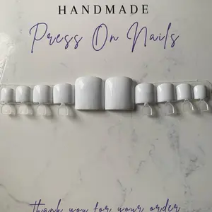 Classic White Toes Glossy White Toe Press Ons Minimal Pedicure Nails Handmade Reusable Set 10pcs with Application Kit for Everyday Wear