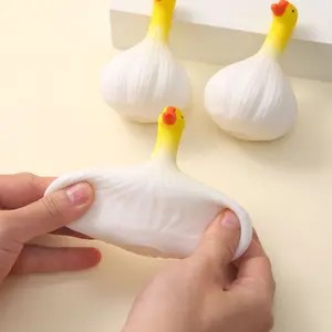 Simulation Garlic Duck Squishy Toy TPR Flour Filled Slow Rise Stress Relief ASMR Fidget Toy Kawaii Desk Decor Home Office Party Gift Viral TikTok Kids Adults
