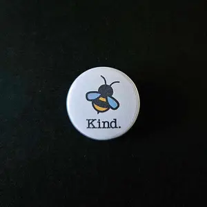 Bee kind pin back button
