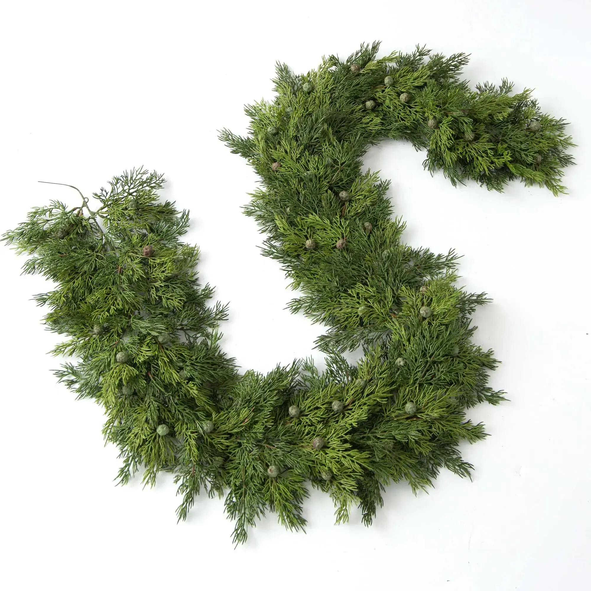 Luxury Synthetic Green Real-Touch Seeding Juniper Floral Berries Artificial Evergreen Garland, 72" L x 8" W x 9" D, Winter Greenery Decor for Mantel, Front Door Decor, Christmas Table Runner, Decoration, 6 Feet
